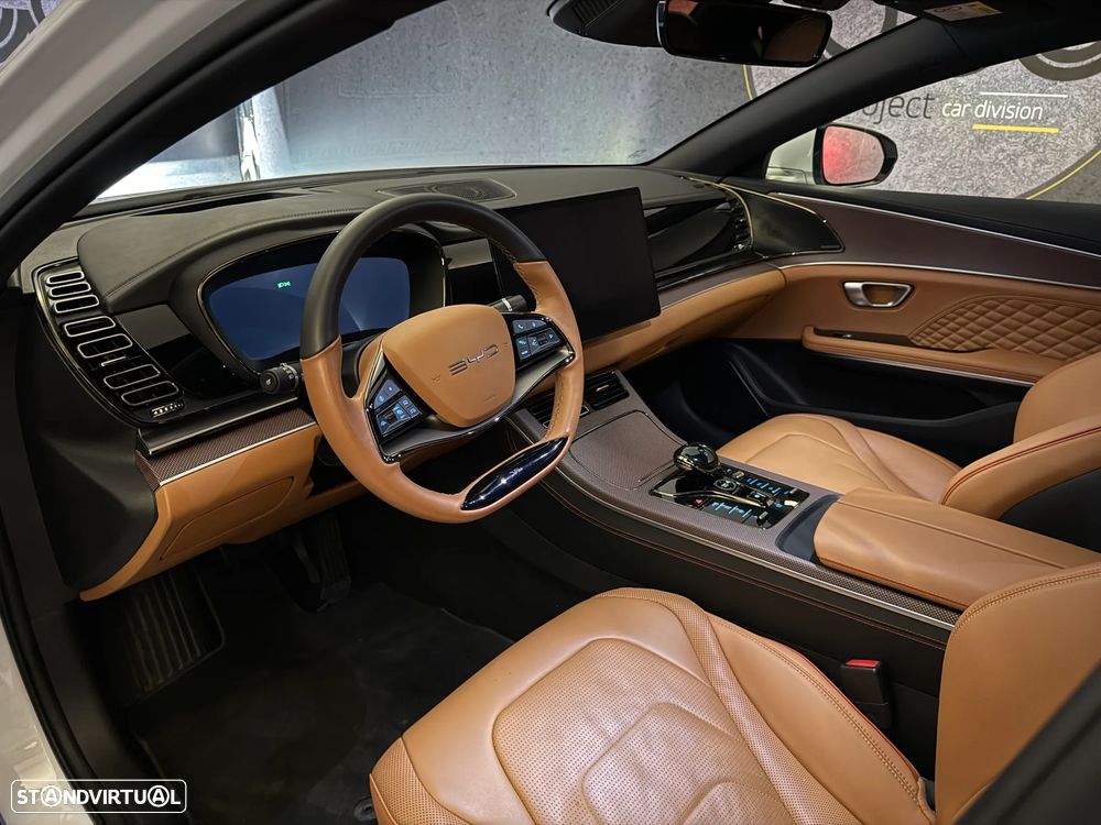 BYD Han 85.4 kWh AWD Executive - 14