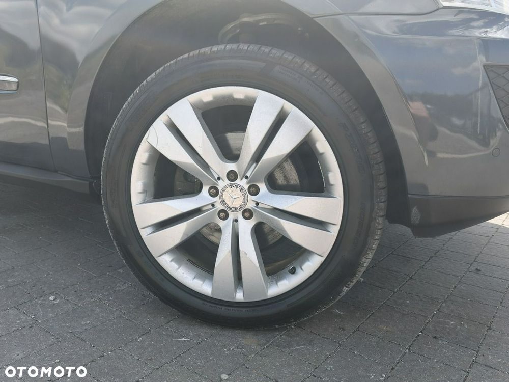 Mercedes-Benz ML - 10