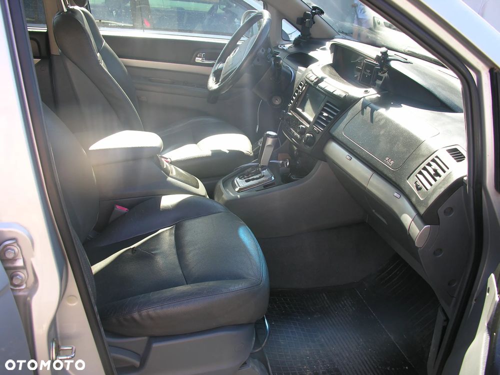 SsangYong/KGM Rodius 270 Xdi Elite - 7