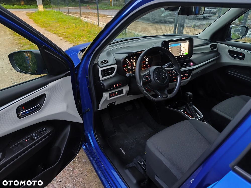 Suzuki Swift 1.2 Dualjet Hybrid CVT Comfort - 28