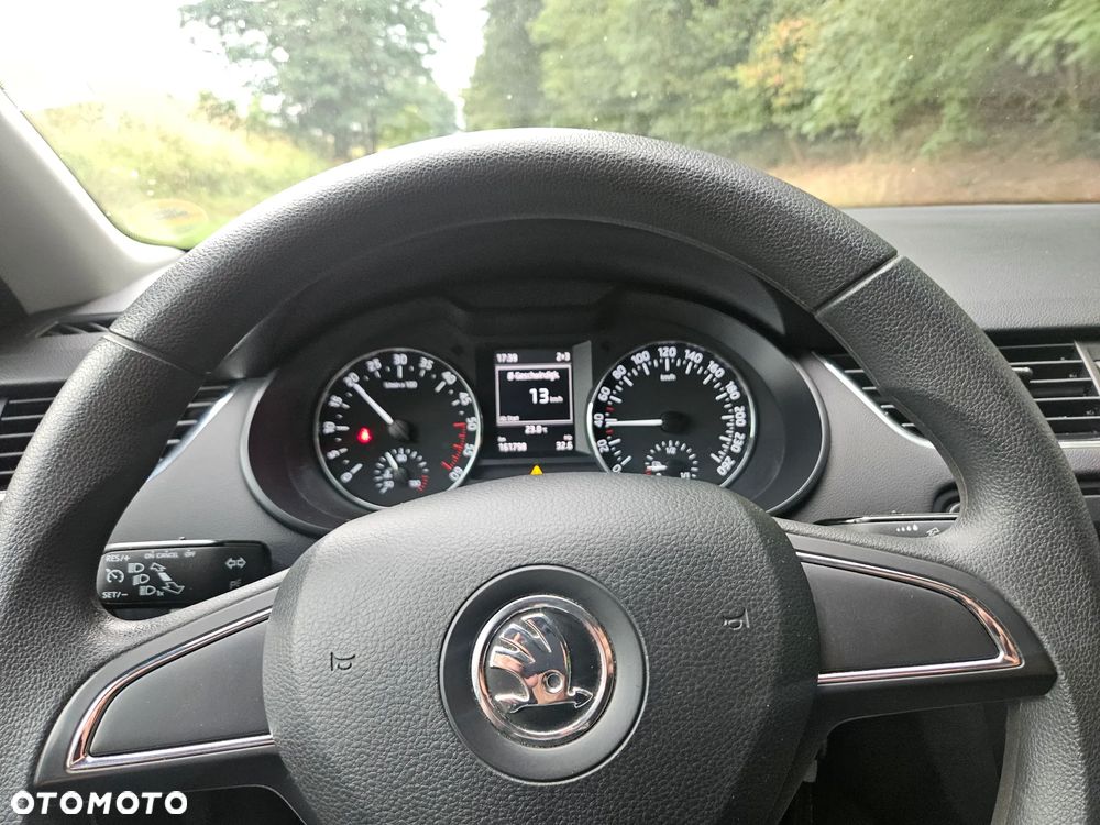Skoda Octavia 2.0 TDI Elegance - 30