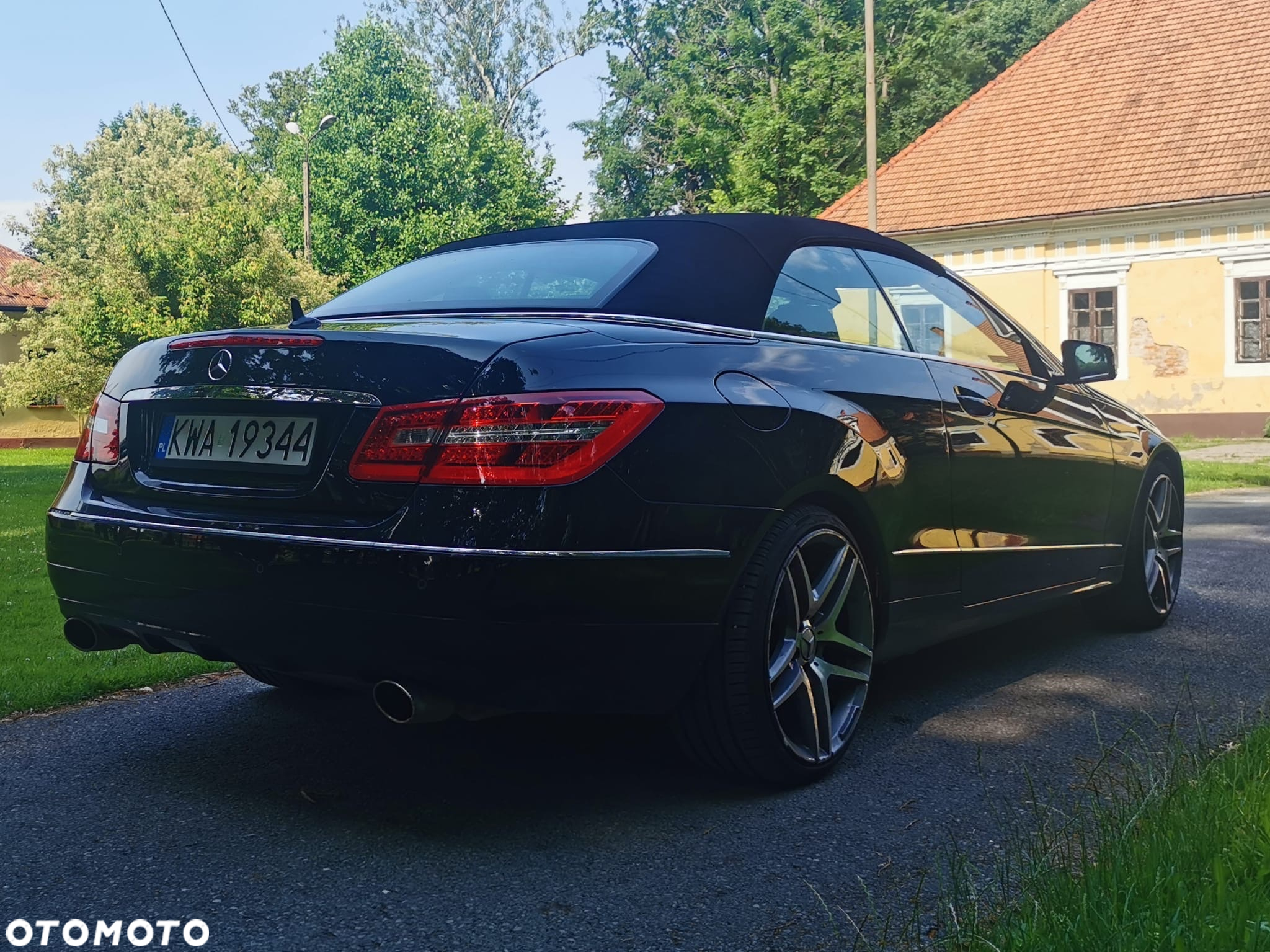 Mercedes-Benz Klasa E 250 CDI DPF Cabrio BlueEFFICIENCY 7G-TRONIC Avantgarde - 9
