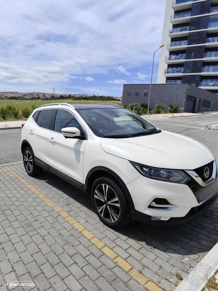 Nissan Qashqai 1.3 DIG-T N-Connecta - 4