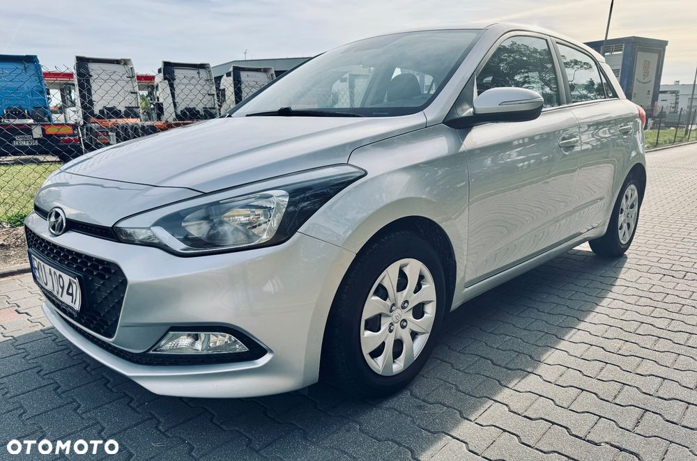 Hyundai i20 1.1 CRDi Comfort - 4
