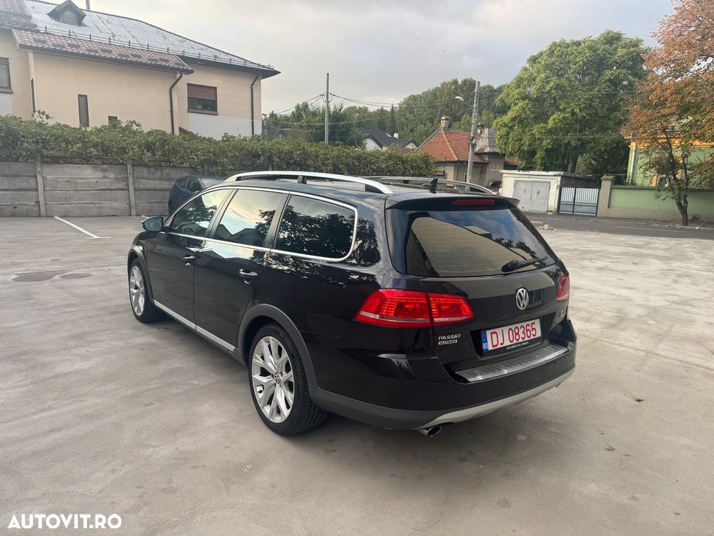 Volkswagen Passat Alltrack 2.0 TDI 4Motion DSG BlueMotion Tec - 3