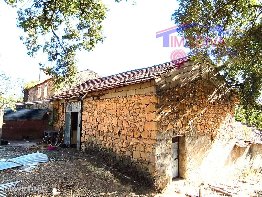 Casa de Campo com terreno e poço de água freguesia da Graça - Grande imagem: 2/24