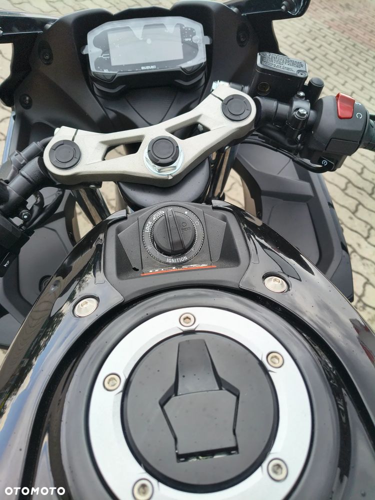 Suzuki GSX-R - 9