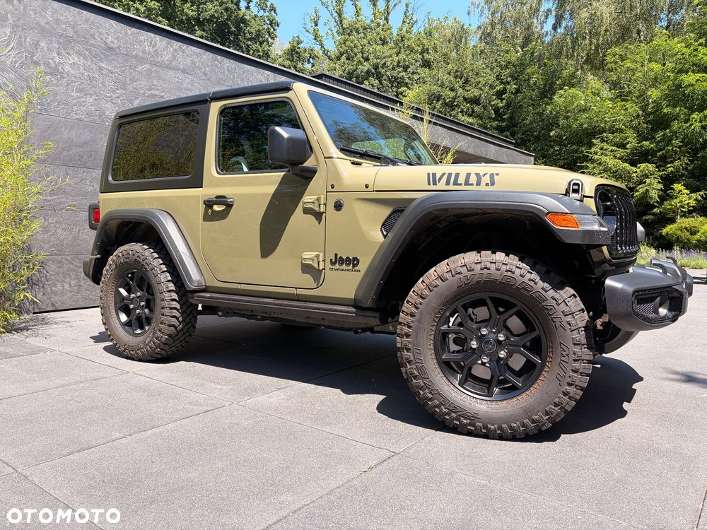 Jeep Wrangler - 25