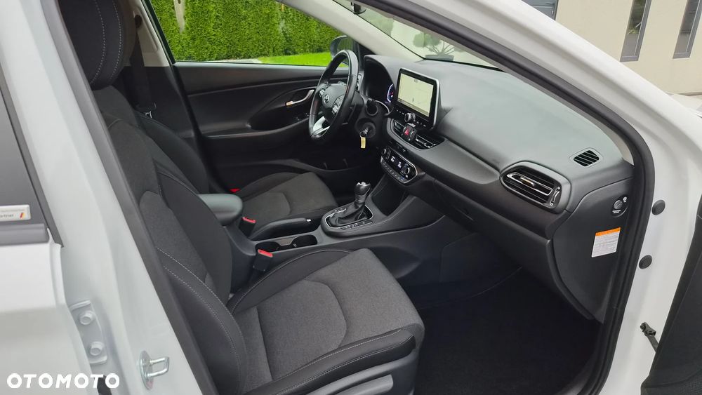 Hyundai i30 1.5 T-GDI 48V-Hybrid DCT N-Line - 10