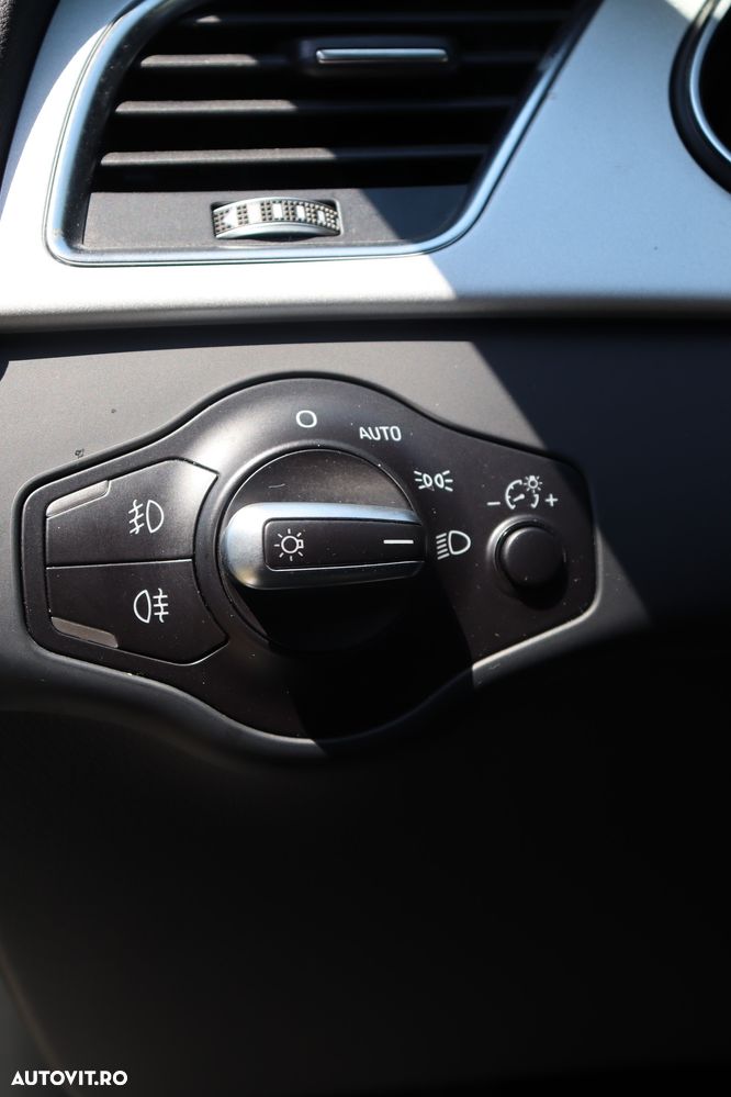 Audi A4 Limuzina 2.0 TDI quattro S tronic Sport - 15