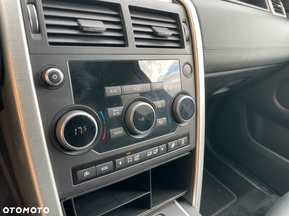 Land Rover Discovery Sport TD4 SE - 18