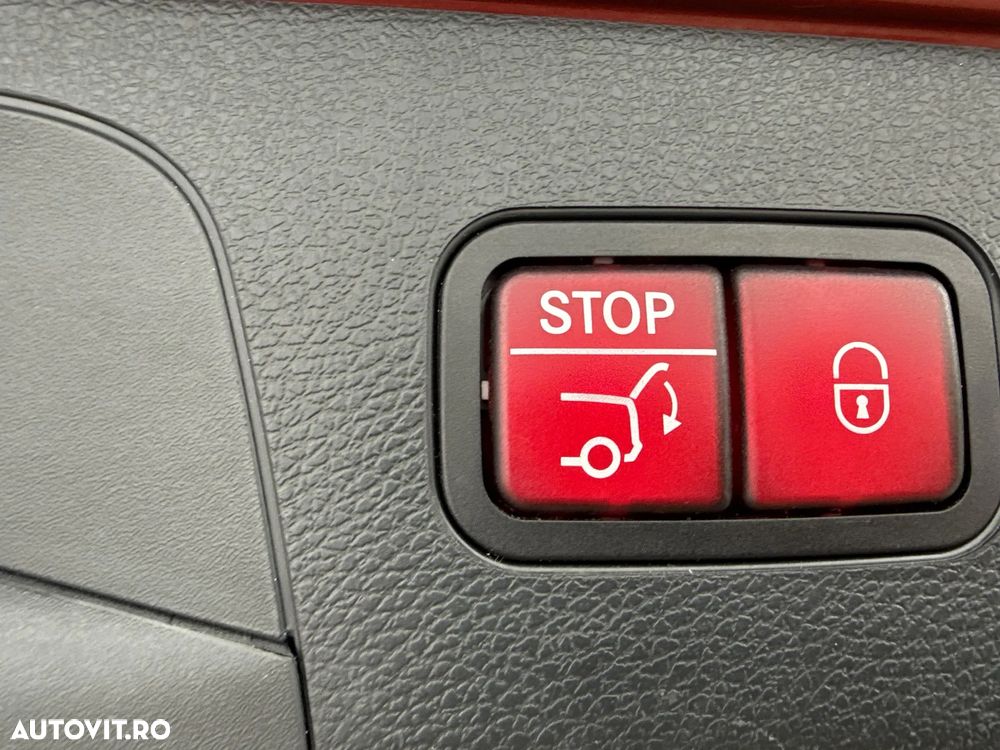 Mercedes-Benz EQC 400 4MATIC AMG Line - 24