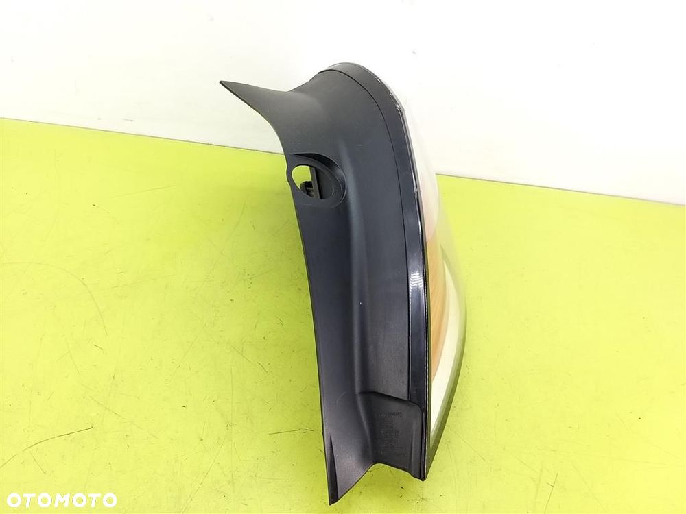 Lampa prawa tylna tył Opel Astra III H 2004-2013 00865302 13252446 ORYGINAŁ - 7