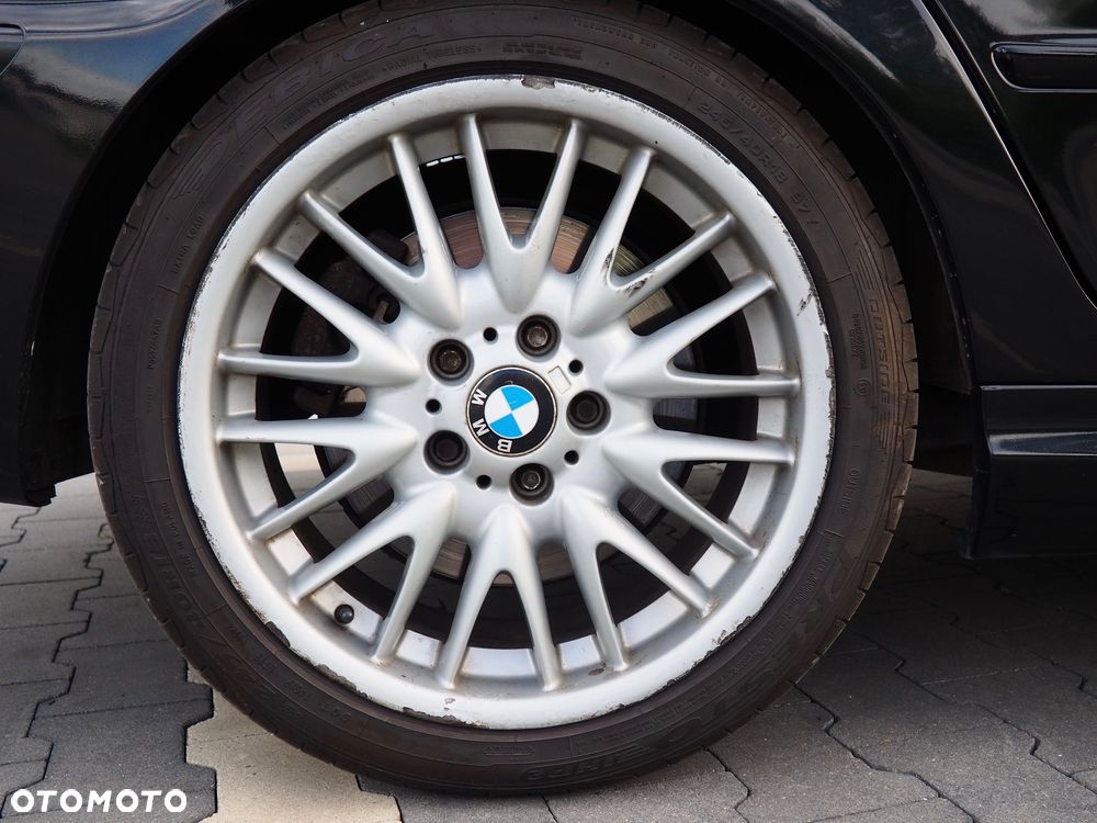 BMW Seria 3 330i - 14