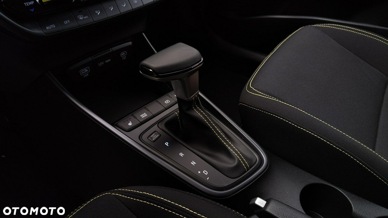 Hyundai i20 - 8