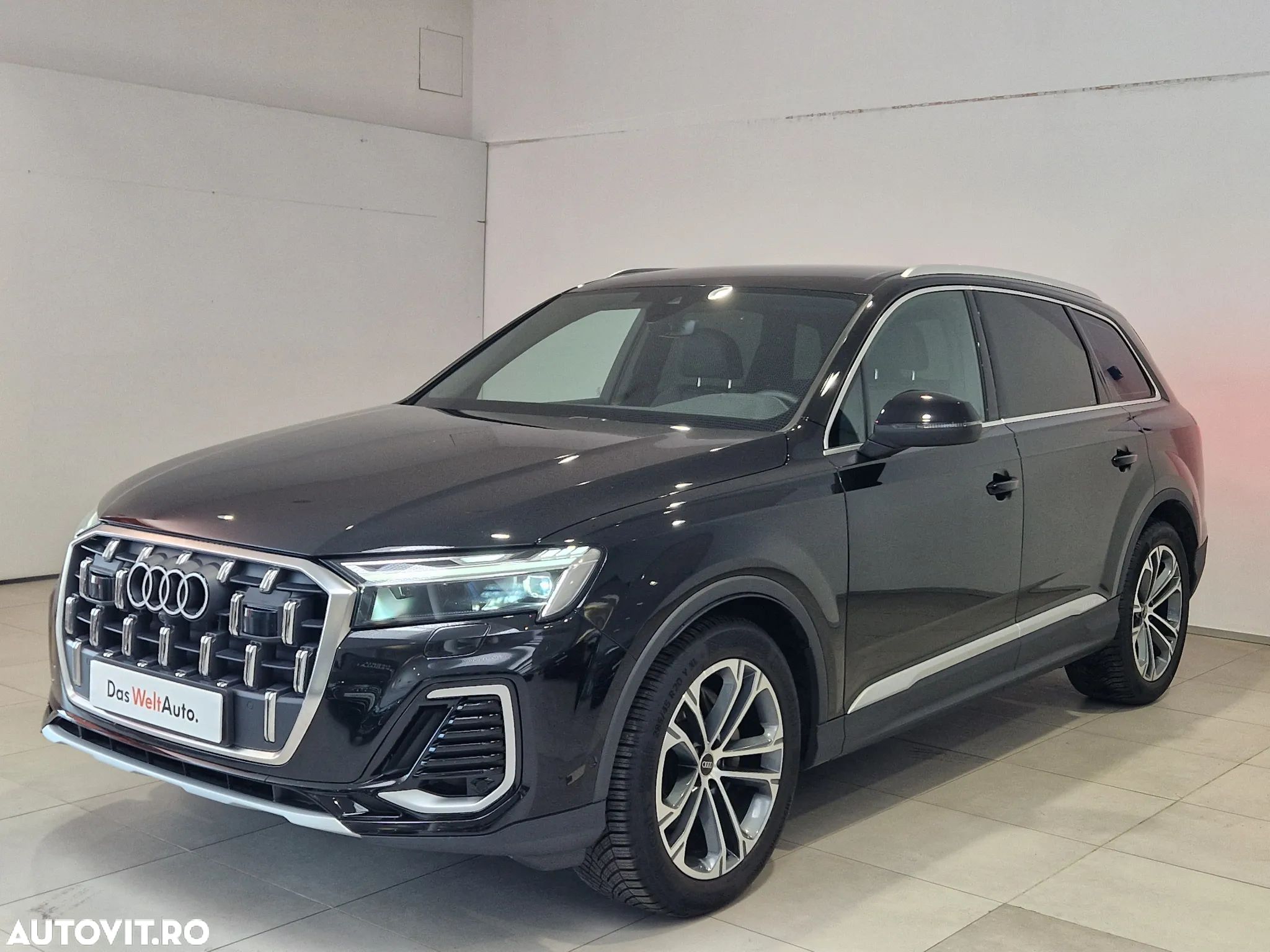 Audi Q7 - 1