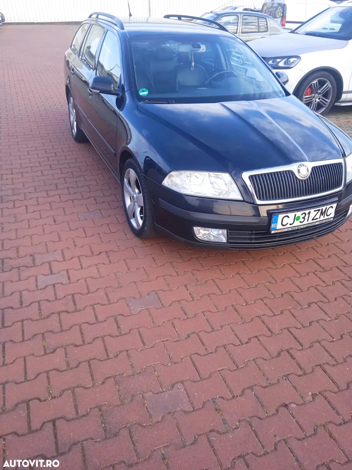 Skoda Octavia Combi 2.0 TDI Elegance - 2
