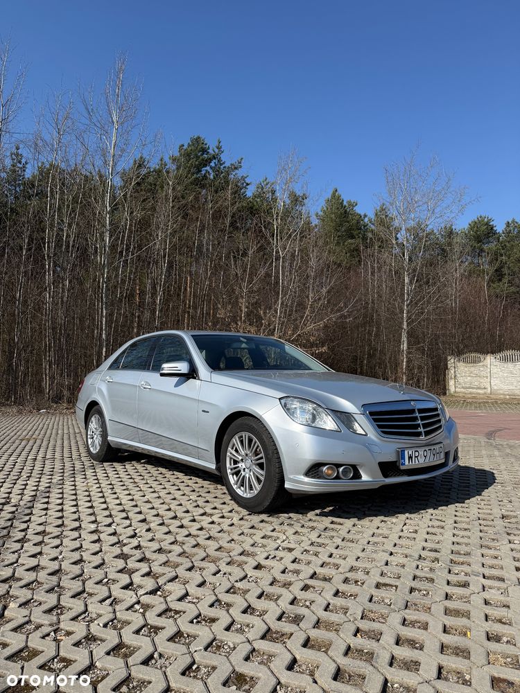 Mercedes-Benz Klasa E 220 CDI DPF BlueEFFICIENCY Automatik Elegance - 1