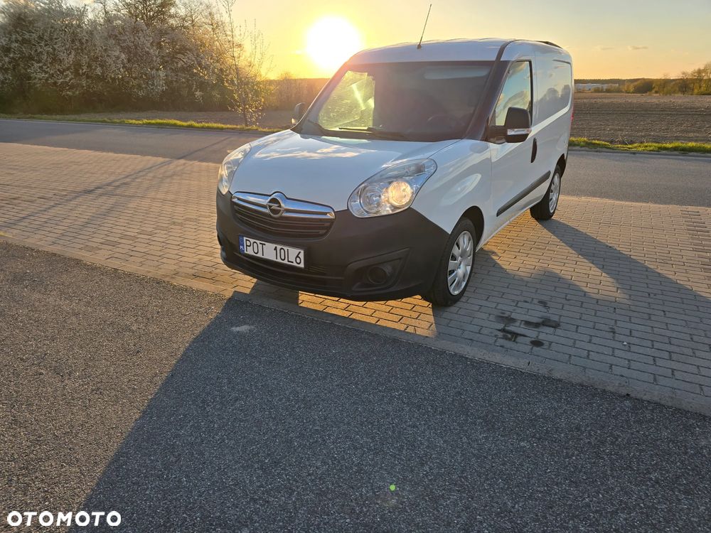 Opel COMBO - 5