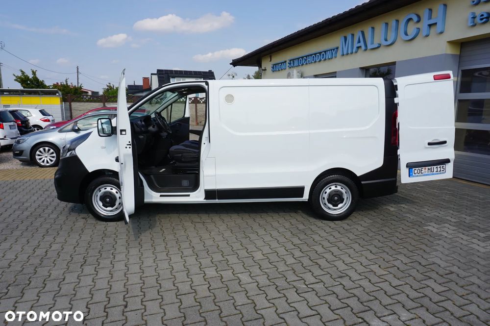 Opel Vivaro - 14