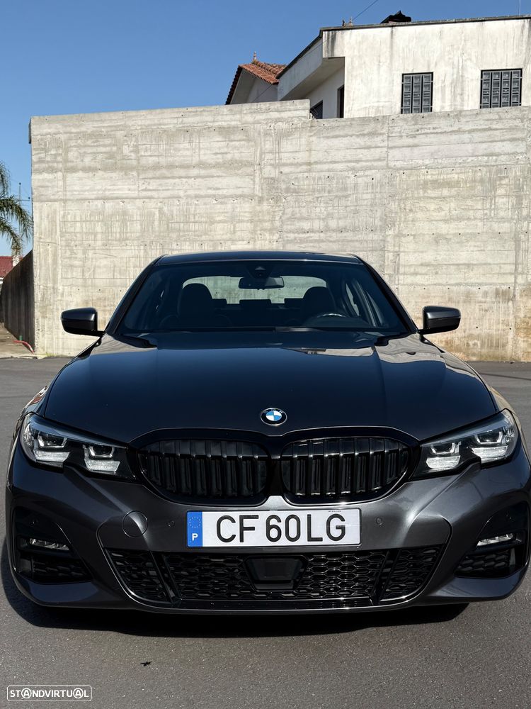 BMW 330 e Aut. M Sport - 2