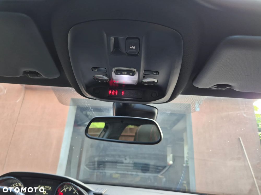 Peugeot 308 BlueHDi 120 EAT6 Stop & Start GT-Line Edition - 22