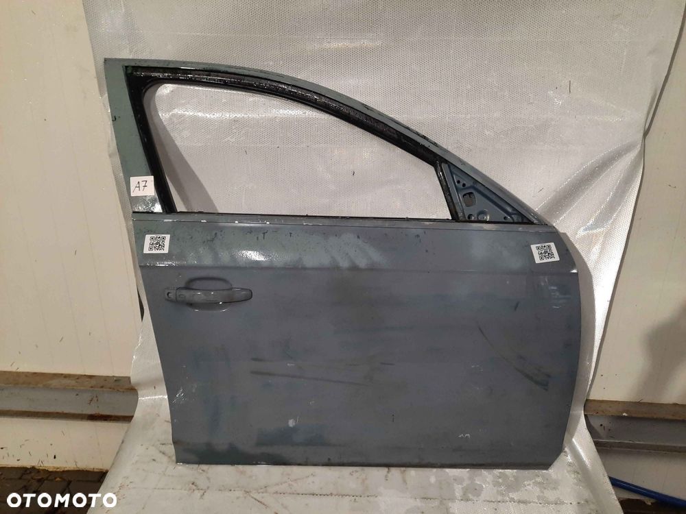/ DRZWI PRZÓD PRZEDNIE PRAWE DO AUDI A4 B8 SEDAN AVANT DO MALOWANIA ! - 1