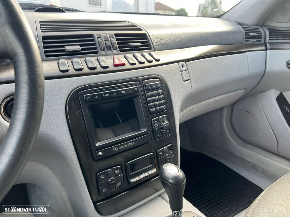 Mercedes-Benz S 320 Longo - 27