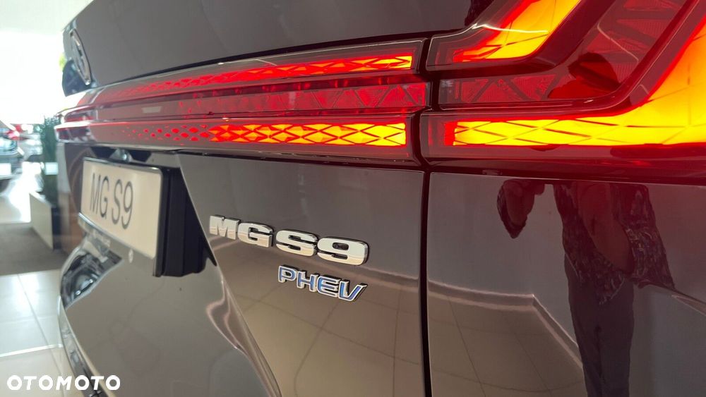 MG S9 - 24