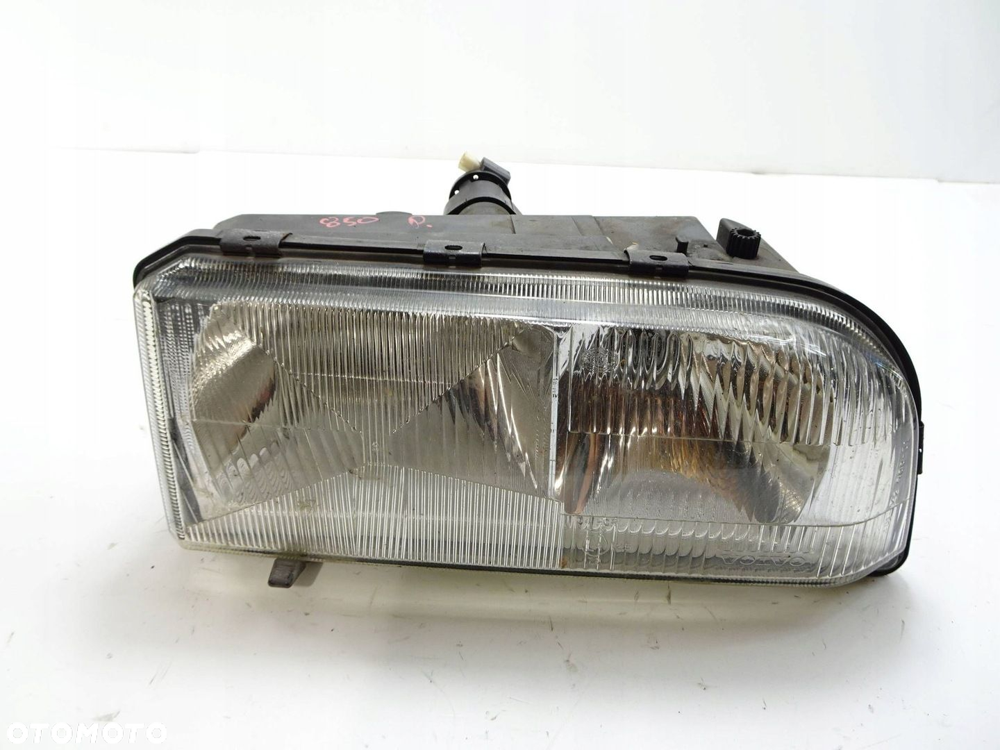 Lampa prawy przód Volvo 850 LIFT Anglik - 3
