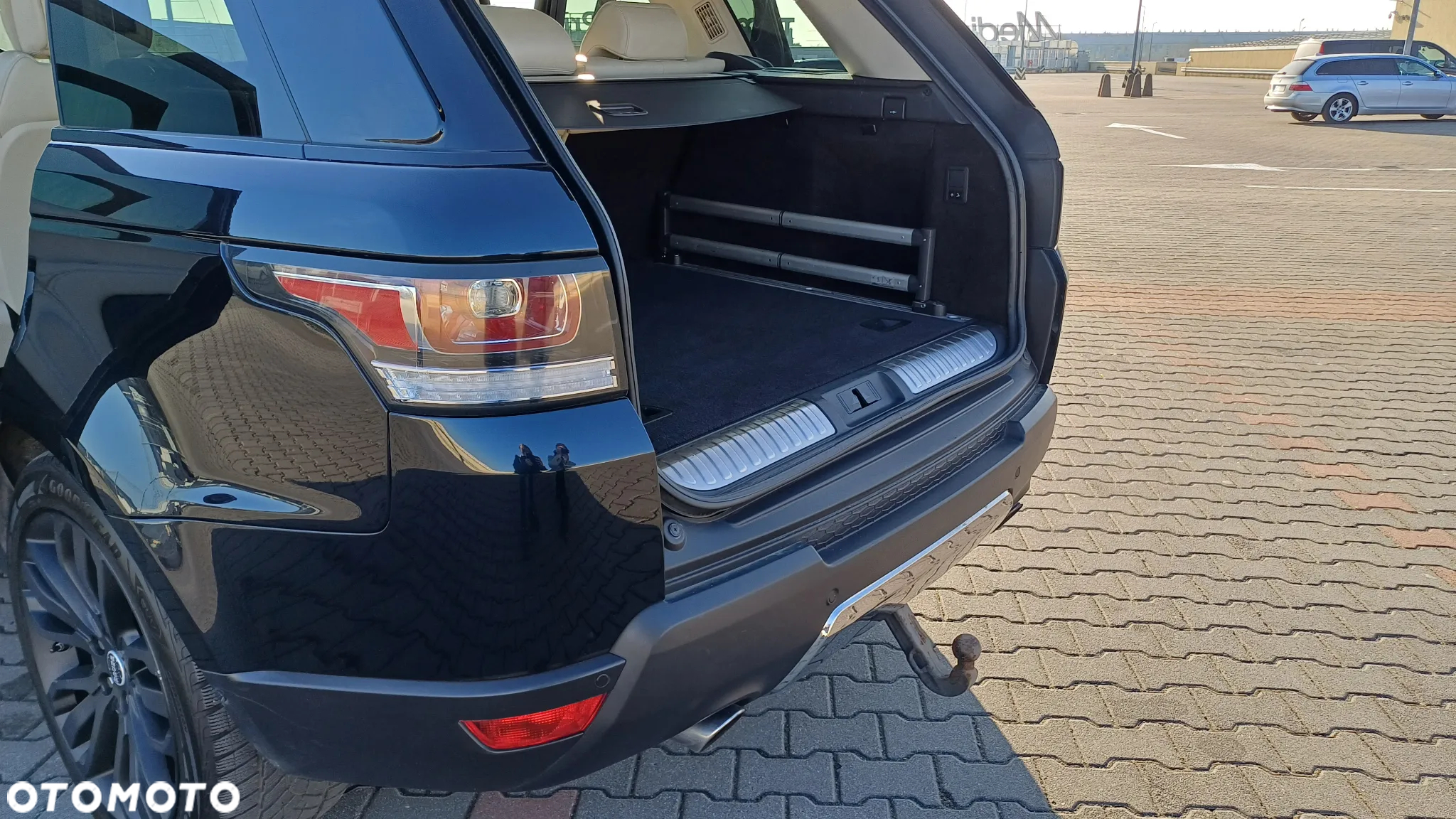 Land Rover Range Rover Sport S 5.0 V8 S/C HSE Dynamic - 29