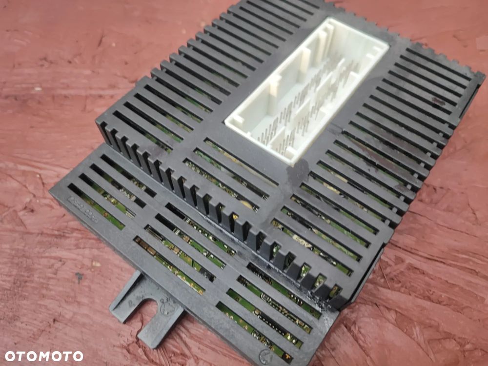 BMW E60 / E60 LCI / E61 / E61 LCI / E63 / E63 LCI / E64 / E64 LCI / E65 / E66. ORYGINALNY MODUŁ ŚWIATEŁ XENON EUROPA. O NR: 9 137 775 / 9 203 081 / 6 921 329 / 6 919 622 / 6 978 754 OEM. SPRAWNY W 100%. - 5