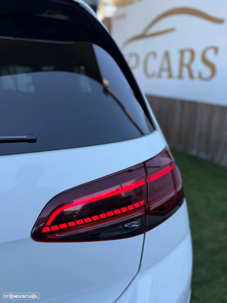 VW Golf 2.0 TSI GTI DSG Performance - 17