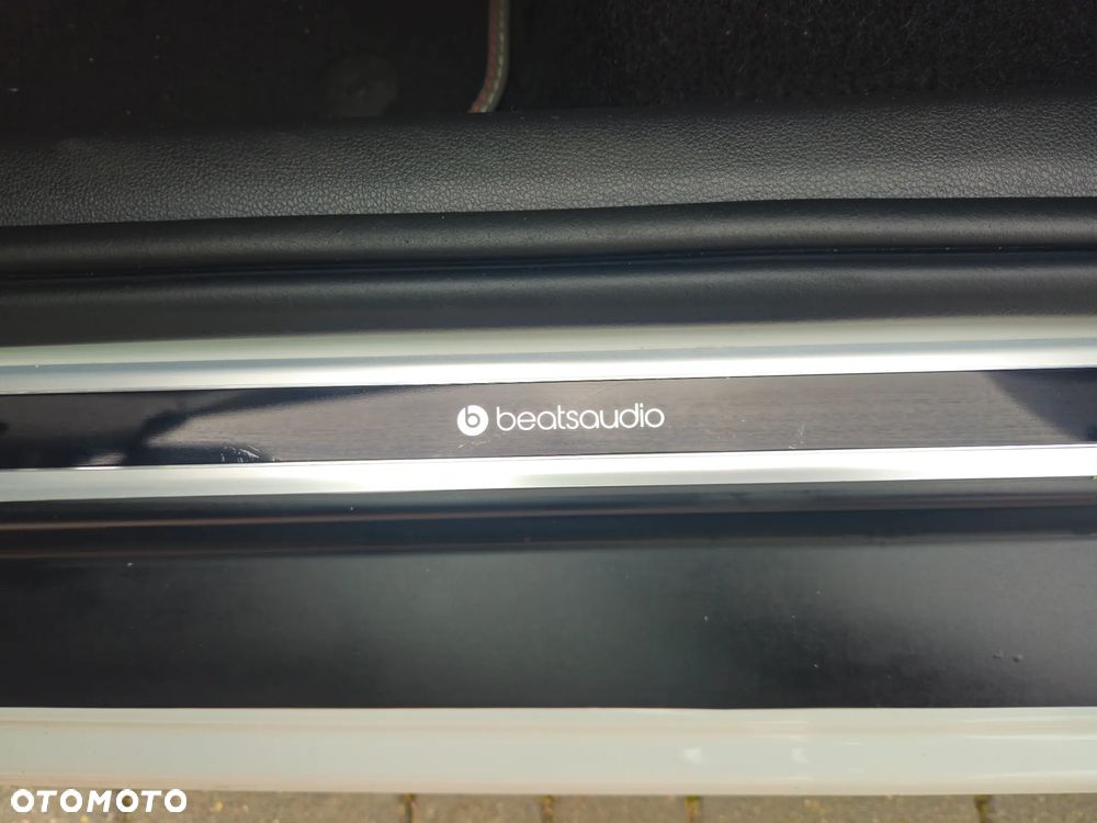 Volkswagen up! beats - 18