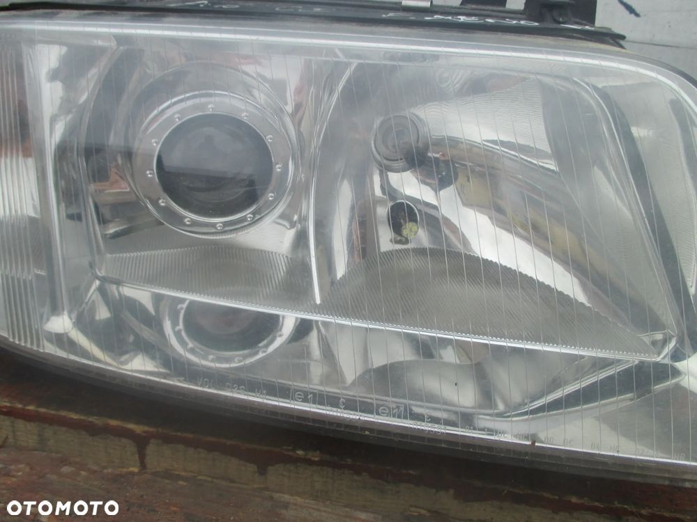 lampa PRAWA  Audi A6 C5 Xenon Hella Europa - 6