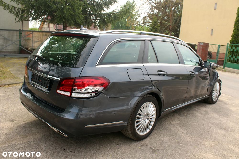 Mercedes-Benz Klasa E 250 CDI 7G-TRONIC Avantgarde - 12