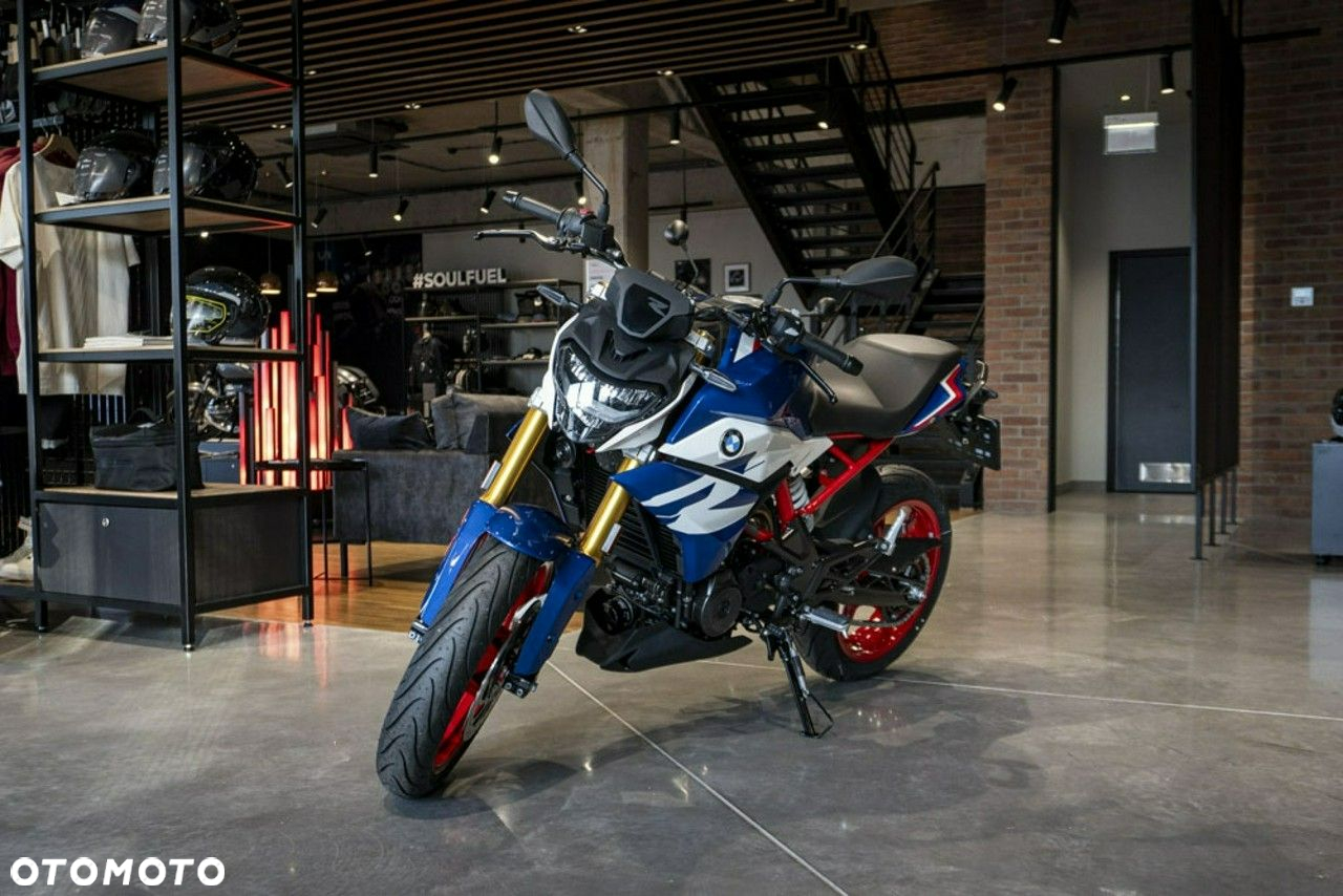 BMW G - 2