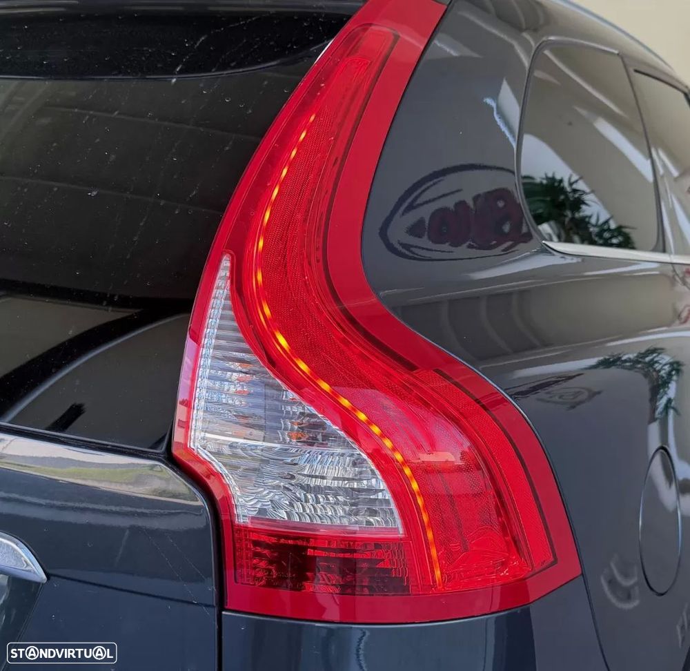 Volvo XC 60 2.0 D3 Dynamic Edition Geartronic - 8