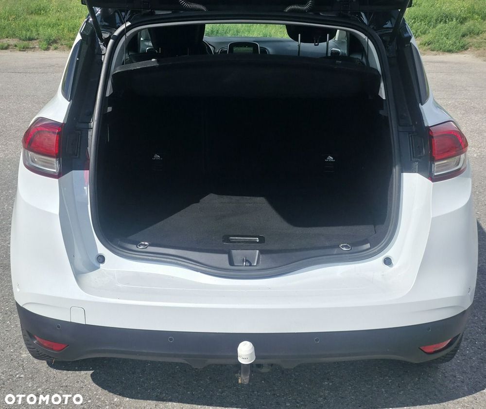 Renault Scenic - 6