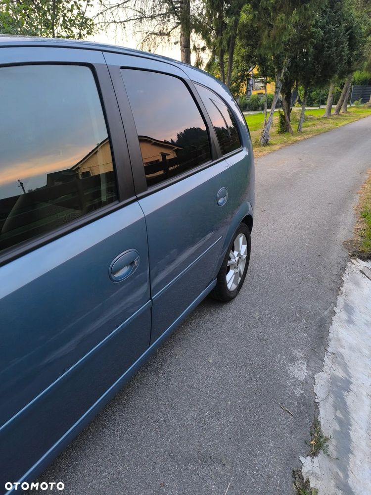 Opel Meriva 1.7 CDTI Cosmo - 16