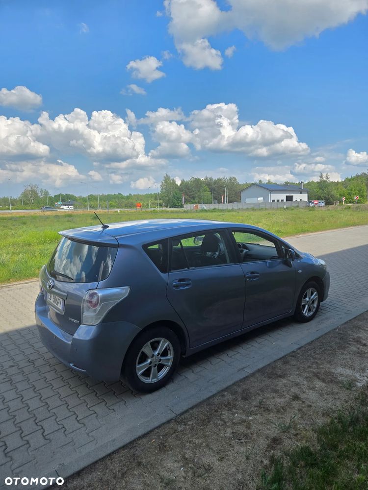 Toyota Verso 1.8 Sol - 21