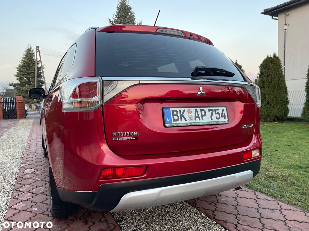 Mitsubishi Outlander 2.0 Intense + 2WD - 4