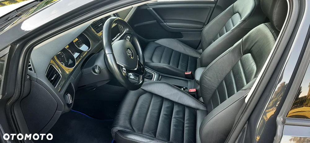 Volkswagen Golf e-Golf - 8