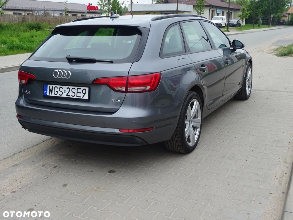 Audi A4 Avant 2.0 TDI - 7