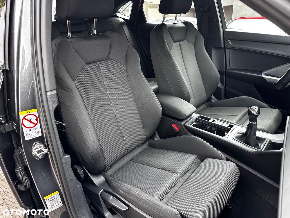 Audi Q3 Sportback 35 TDI S line - 12