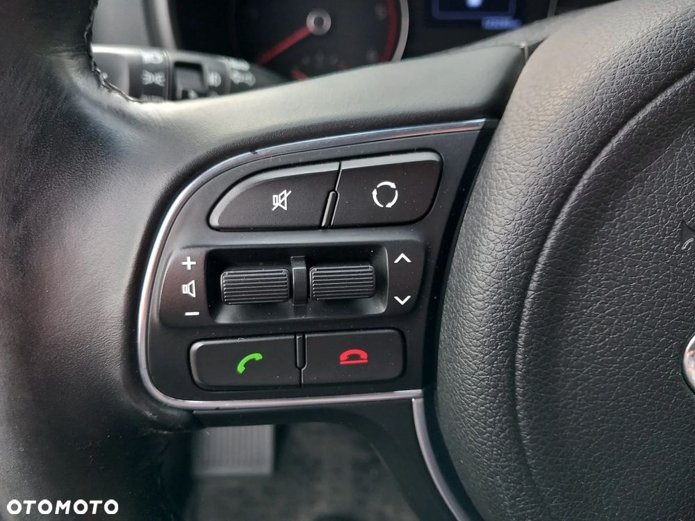 Kia Sportage 2,0 CRDI AWD Vision - 22