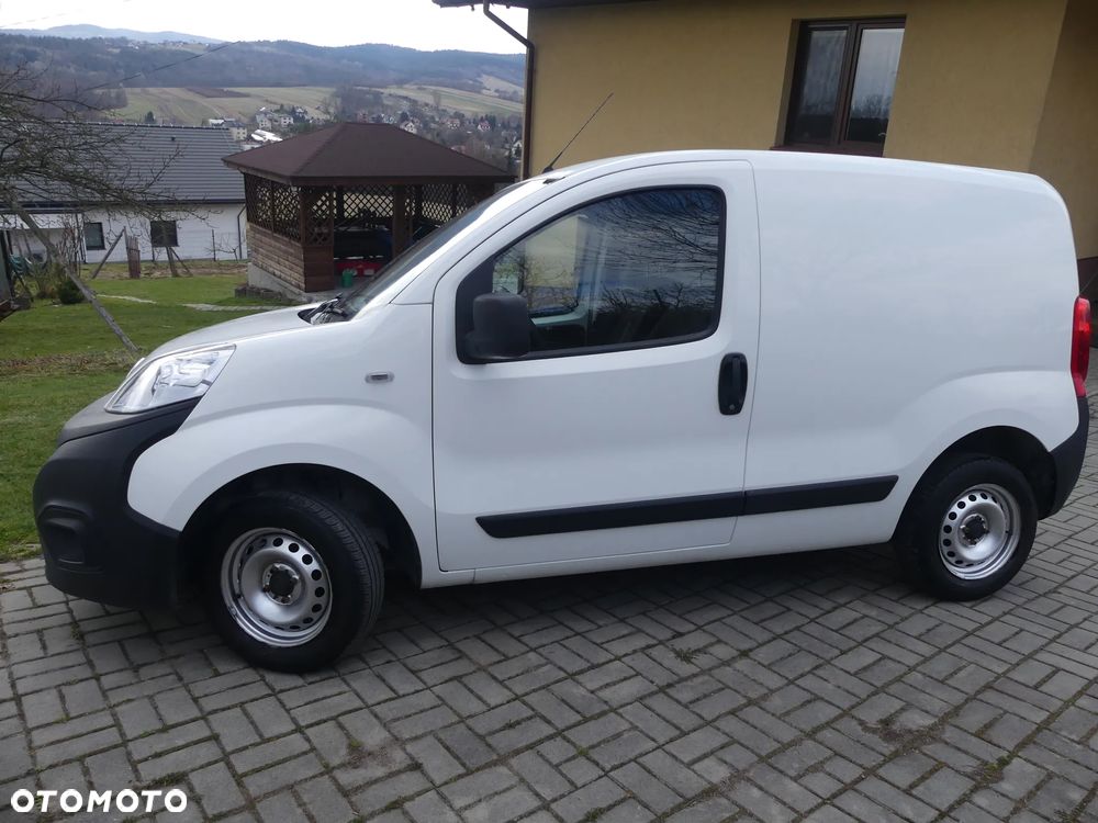 Fiat Fiorino 1.4 Lounge - 30