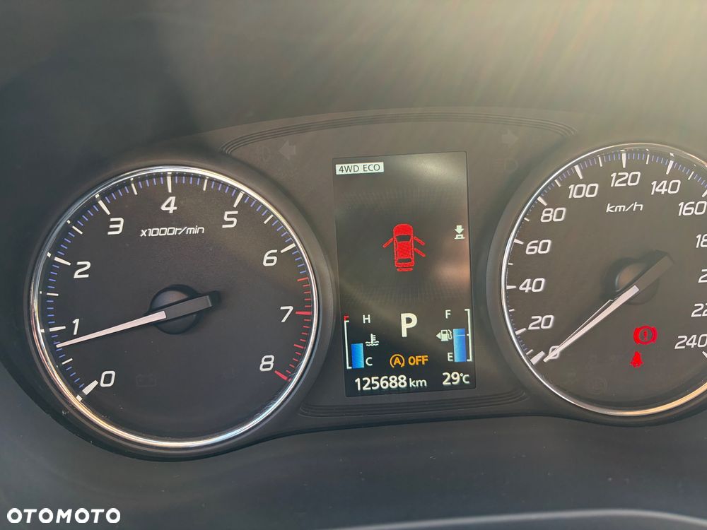Mitsubishi Outlander 2.0 Intense + 4WD CVT - 7