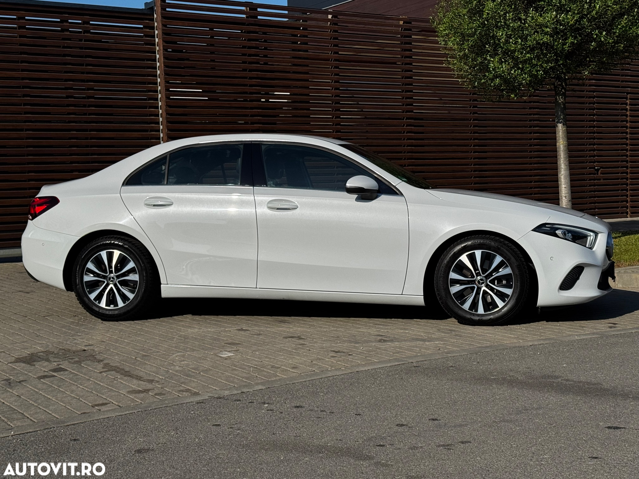 Mercedes-Benz A 200 7G-DCT Edition 2021 - 8