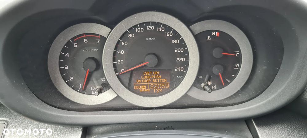 Toyota RAV4 2.2 D-4D Premium - 14